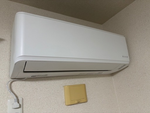 エアコン　　RIAIR　