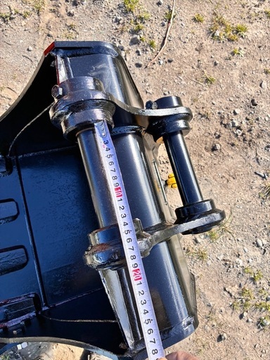 3〜3.5トンミニユンボ用 ユンボバケット 600mm ピン40mm 0.11m3 