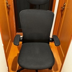 お渡し済【すぐ遊べるフルセット】ゲーミングPC＆モニター1枚・サブ用テレビ1枚・デスク・チェア等一式（引取限定）の画像