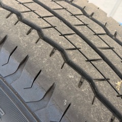 195/80R15 タイヤ アルミホイール 4本セット 
ハイエースの画像
