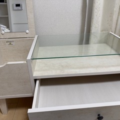 ニトリ ドレッサーテーブル(リズバレー9040T)の画像