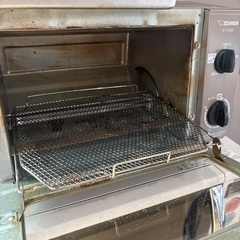 電子レンジ、オーブントースターの画像