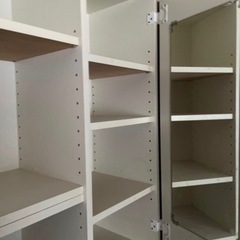 コンセント付き　収納にも脱衣室にも便利の画像