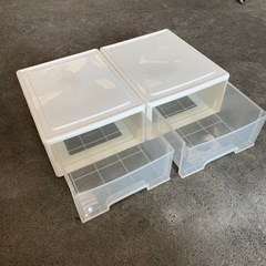 ホワイトな収納ケース