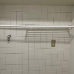 伸縮式　突っ張り棚③の画像