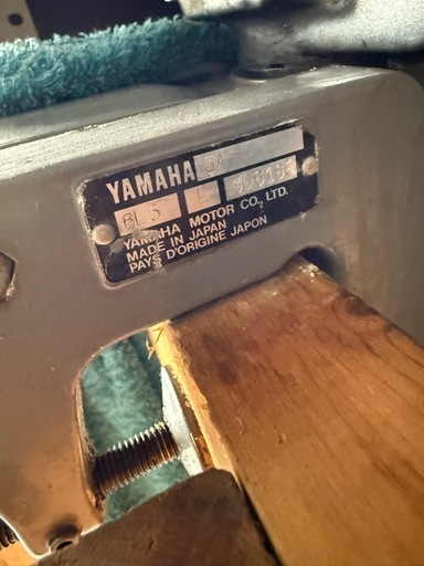 2人乗りボート　エンジン付き　