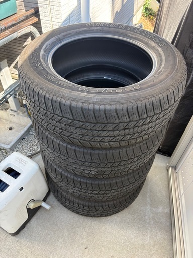 タイヤ　265/60R18 4本セット2023年製  ハイラックス　ランクル等