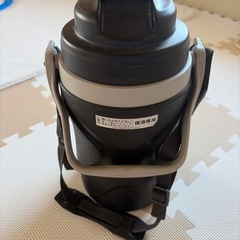 水筒　ミズノ　　象印の画像