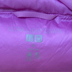 ユニクロウルトラライトダウンXLの画像