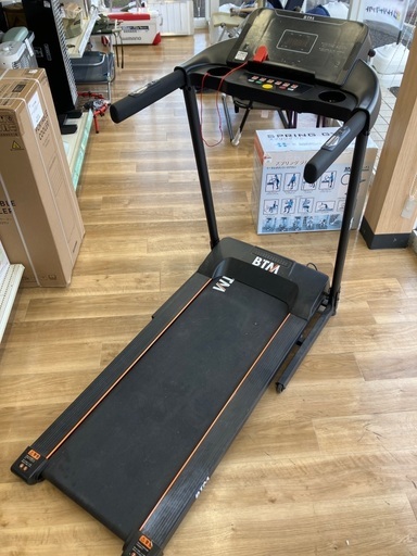 電動ルームランナー　BTM 8030C
