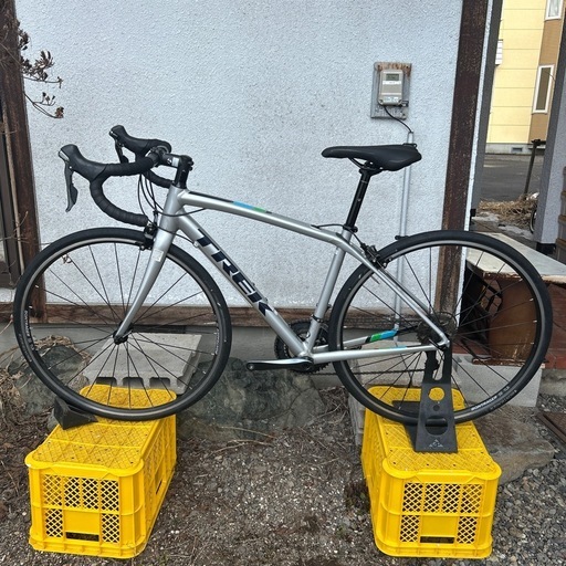 重量9.2kg　トレック　ドマーネALR4 カーボンフォーク