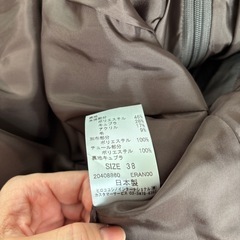 size38 美品　光沢あるスカートの画像