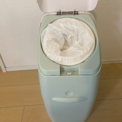 アップリカ 強力消臭おむつポット ニオイポイ ペールブルー おむつ処理 本体の画像