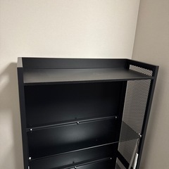 ガラス製フィギュア棚　コレクション棚の画像