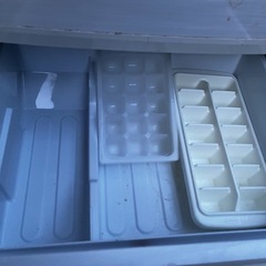 SHARP 冷蔵庫 137L 2020年製 一人暮らし の画像