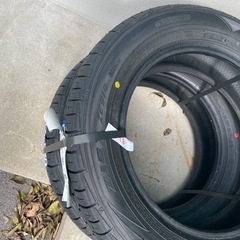 夏タイヤ  16インチの画像