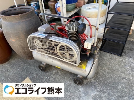 ※現状渡しです。　コンプレッサー