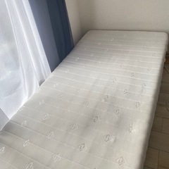 シングルベッドマットレス/すのこベッドフレーム付き/コイルベッドの画像