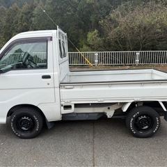 ハイゼットトラック　s201p 車検残り　令和9年5月26日　エアコン　5mt マッドタイヤ　奈良県から　参考動画あり　軽トラ　低走行の画像