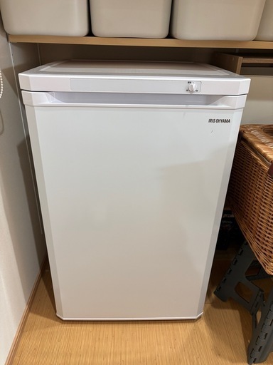 【決まりました！】アイリスオーヤマ　85リットル　冷凍庫