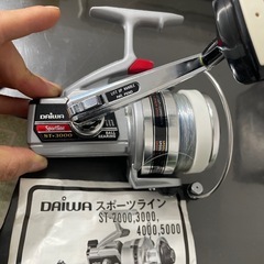 美品 Daiwa ダイワ リール 釣り フィッシング 銀ダイワ ST-3000の画像