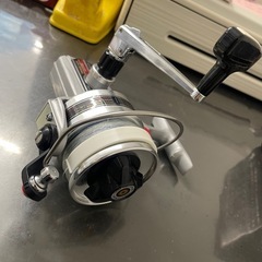 美品 Daiwa ダイワ リール 釣り フィッシング 銀ダイワ ST-3000の画像