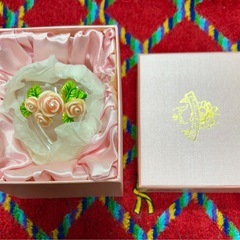 ヴィセオードトワレガラス製小物入れの画像