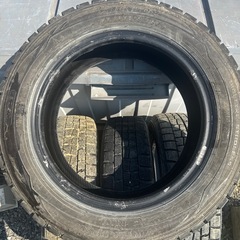 ダンロップスタッドレスタイヤの画像