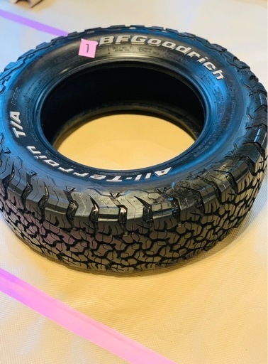 【グッドリッチ】All-Terrain 235/16 ホワイトレター