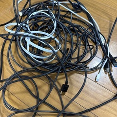 電源タップ　HDMI usb c 他ケーブル　ankerなど、の画像
