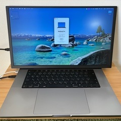 MacBook Pro (16インチ, 2021)画面割れの画像