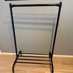 【無料】ハンガーラック　IKEAの画像