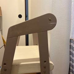 子供用　食事用の椅子　アイリスオーヤマの画像