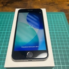 iPhone se2 64GB 白の画像