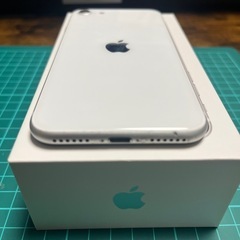 iPhone se2 64GB 白の画像