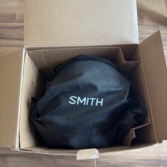 【SMITH】スキー・スノーボードヘルメット（変色あり・軽量）の画像
