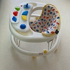 乳児用歩行器の画像
