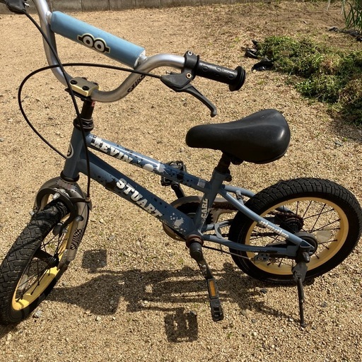ミニオンズ自転車　男の子14インチ