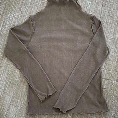 【classicalelf】2wayメロープリーツハイネックトップスの画像