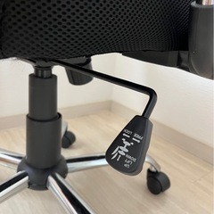 オフィスチェア ワークチェア メッシュ オレンジ ブラック キャスター付きの画像