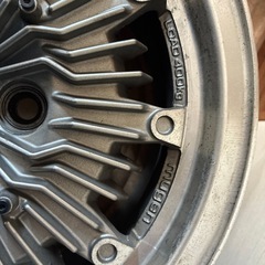 アルミホイールの画像