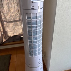 縦型扇風機の画像