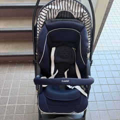 コンビ メチャカルハンディ オート4キャス 対面式可 ネイビー 軽量ベビーカー 説明書ありの画像