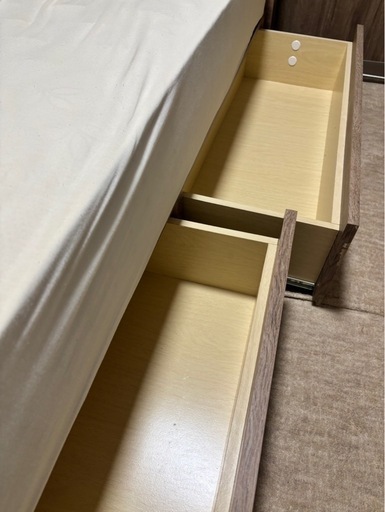 【売却決定済み】シングルベッド2台セット バラ売可　(SERTA サータ