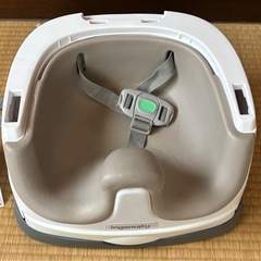 ingenuity ベビーチェア　訳ありの画像