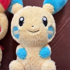 プラスルとマイナンのぬいぐるみ　ポケモンの画像