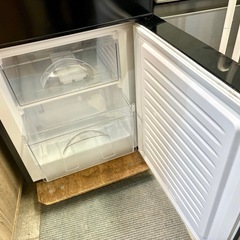 仙台市内トラック荷台渡し無料！ 2024 ニトリ 冷蔵庫 ブラック 直冷 中古 買取 引取の画像