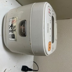 炊飯器の画像
