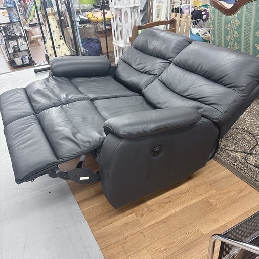 【?買取市場 柴田店】 I454 ? ジモティー限定価格！ NITORI 2P電動リクライニングソファ  ⭐ 動作確認済み ⭐ クリー