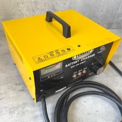 お引取り限定 GS TENNANT テナント 24V バッテリーチャージャー 電動車用充電器 SG1-24-25CT 動作未確認の画像